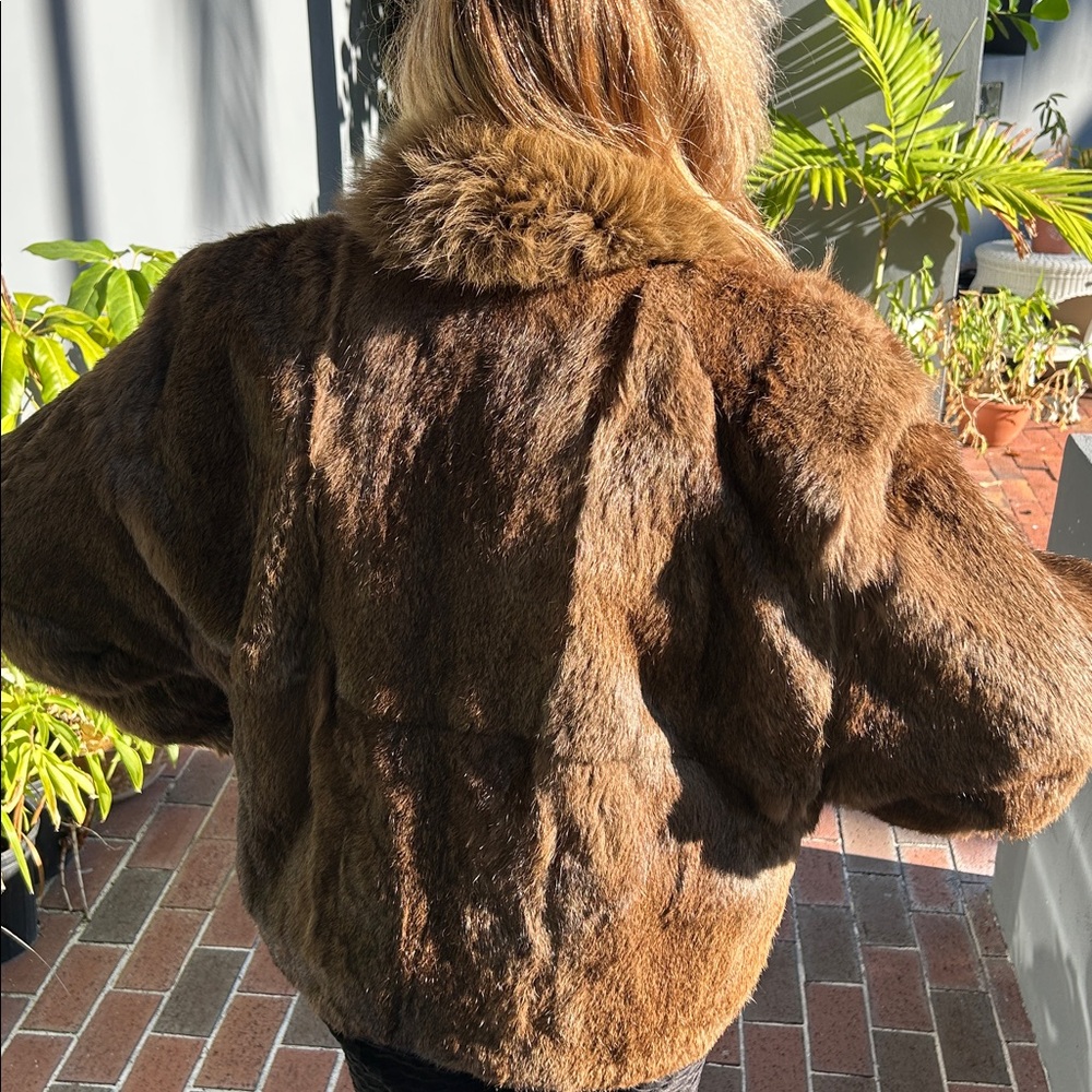 Vintage Brown real Fur Jacket - Picture 8 of 9